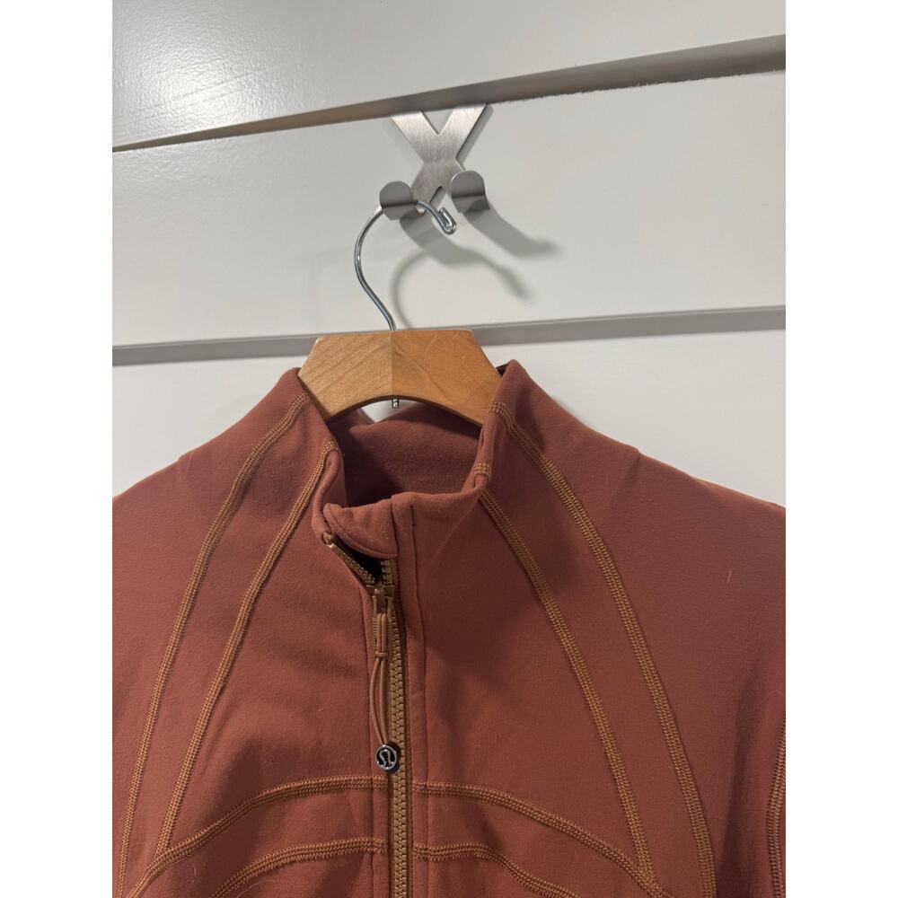 Lululemon Define Jacket Roasted Brown Size 10 EUC - Picture 2 of 5